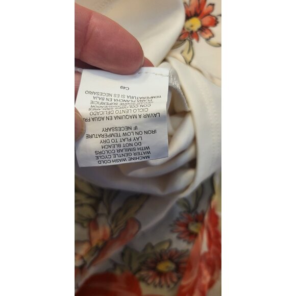 As U Wish Floral Hi-lo Faux Wrap Hem Adjustable Off Shoulder Dress Large - Picture 9 of 10